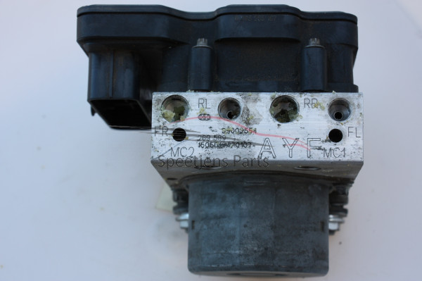 Corsa E ABS pomp AYF 39002554
