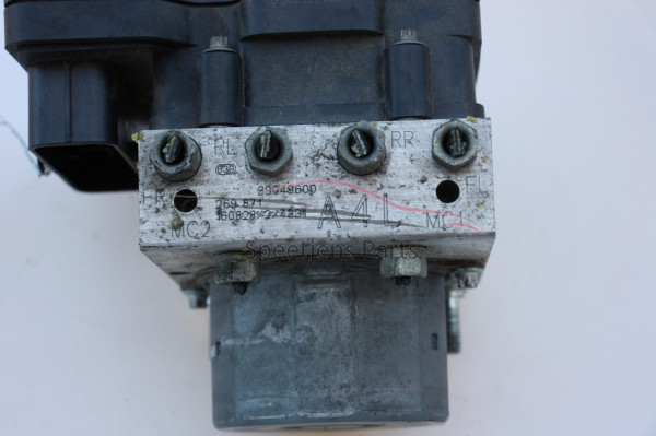 Corsa E ABS pomp A4L 95518041 - 95522565 - 95518042 - 39048600