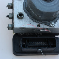 Corsa E ABS pomp A4L 95518041 - 95522565 - 95518042 - 39048600