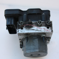 Corsa E ABS pomp AZ3 95518041 - 95522565 - 95518042
