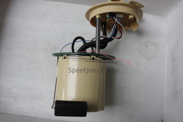 Astra J Brandstof pomp 135886620341510277-13593306-13596950-13522645